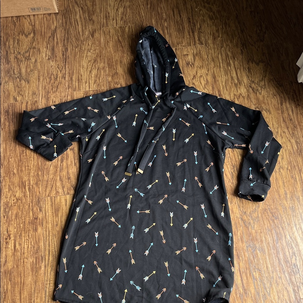 No Boundaries Black Hoodie Dress with Multicolor Arrow Motif